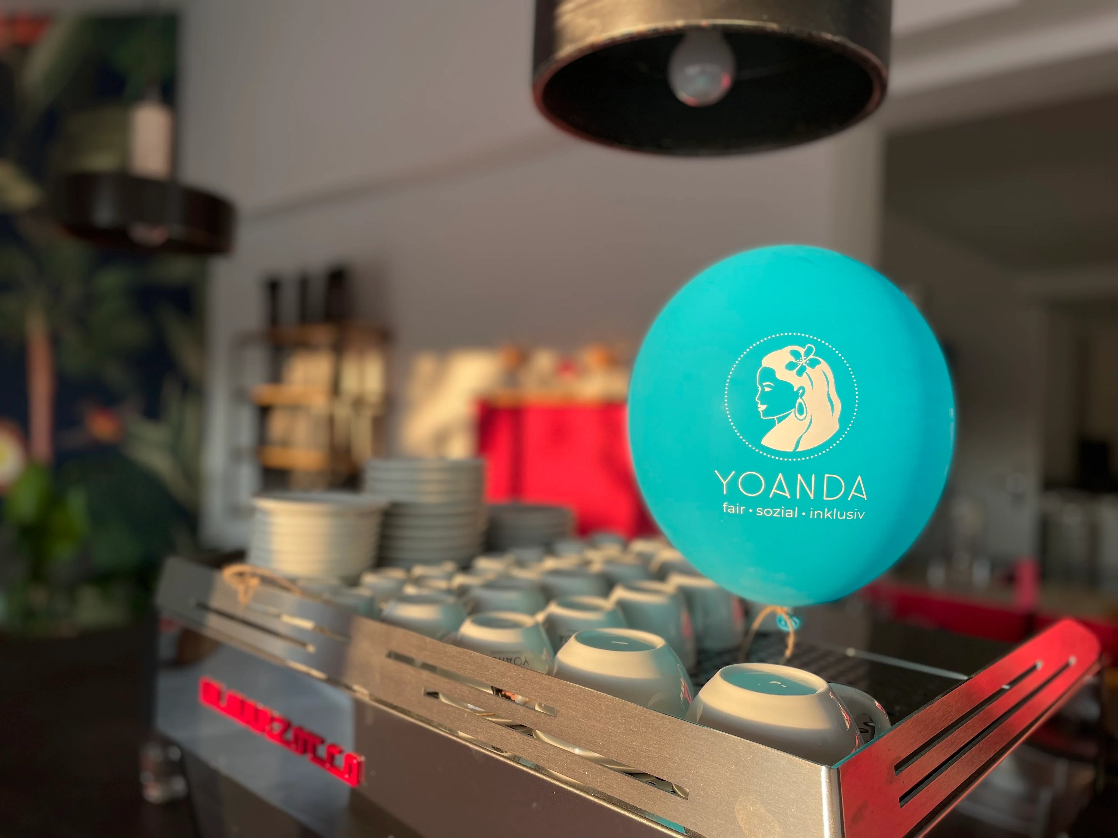 YOANDA Kaffeerösterei Café