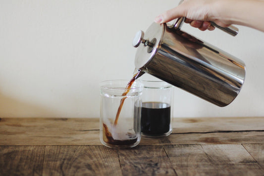 Kaffeekanne reinigen: Ein Leitfaden zur richtigen Pflege - 60beans
